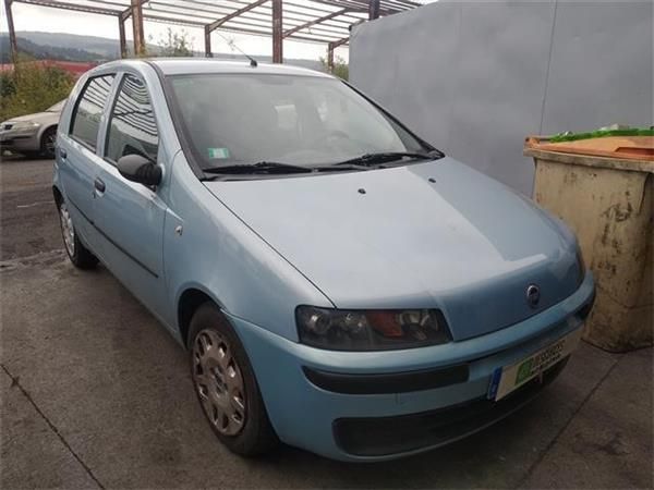 RETROVISOR IZDO. Fiat Punto 1.9 D (188) (1999-2002) 60CV (44 KW) - 31963 / 188A3000