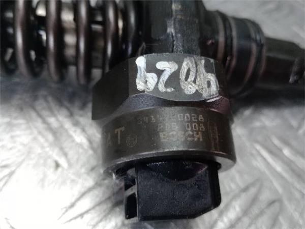 INYECTOR Volkswagen Passat 1.9 TDI 3B (115CV) (1998 2000) (85 KW) - 31997 / AJM
