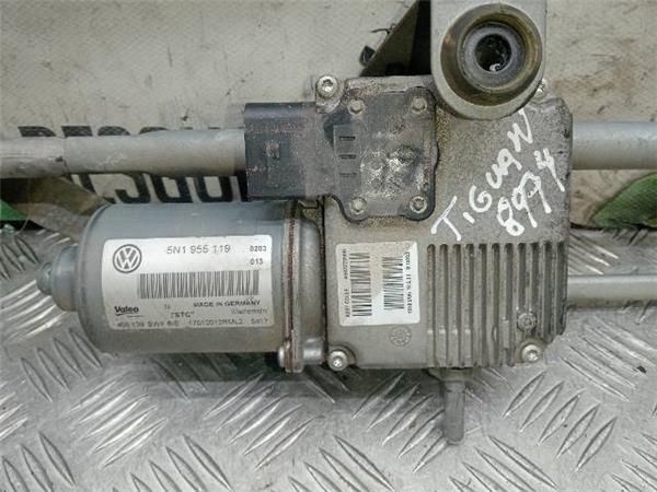 MOTOR LIMPIAPARABRISAS DEL. Volkswagen Tiguan 2.0 TDI 140CV) (2008 2018) (103 KW) - 32057 / CFF