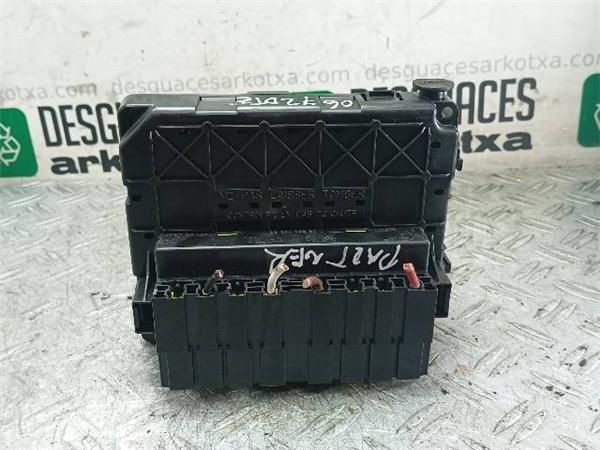 CAJA FUSIBLES/RELE Peugeot Partner 1.9 D (69CV) (2013 2013) (51 KW) - 32175 / WJY