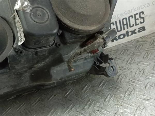 FARO DEL. DCHO Opel Astra 1.6 G H (105CV) (2004 2010) (77 KW) - 32806 / Z16XEP
