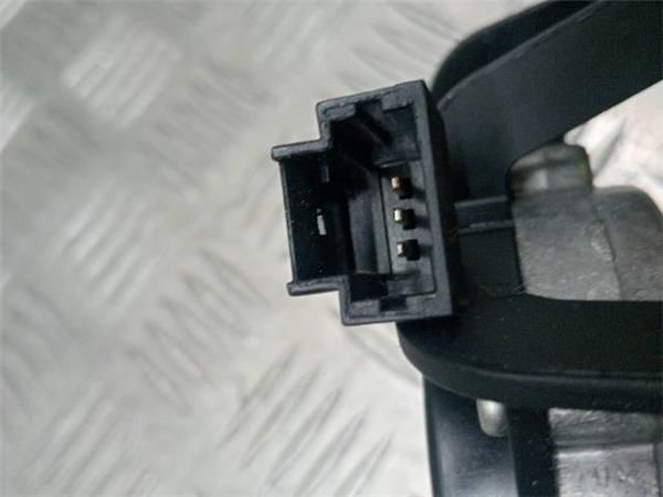 MOTOR LIMPIAPARABRISAS TRA. Renault Megane 1.5 DCI II (101CV) (2003 2008) (74 KW) - 32839 / K9K F7