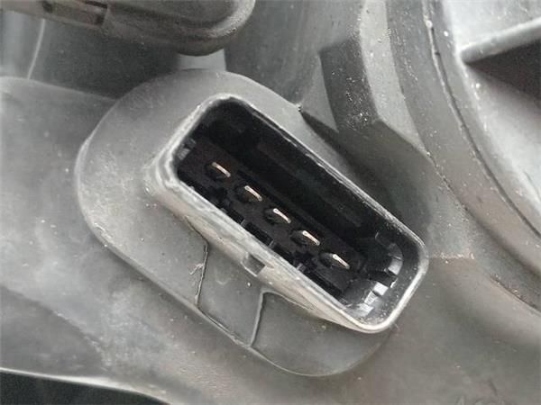 FARO DEL. DCHO Renault Megane 1.9 DCI II (120CV) (2002 2008) (88 KW) - 32860 / F9Q B8