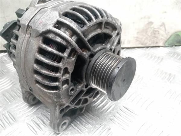 ALTERNADOR Renault Laguna 1.9 DCI II (120CV) (2001 2007) (88 KW) - 32908 / F9Q D6