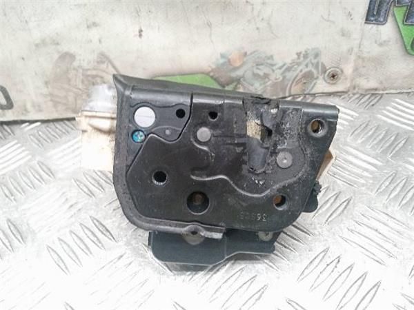 CERRADURA PUERTA DEL. IZDA. Audi A3 2.0 TDI SPORTBACK Q. (8PA) 140CV (05-13) (103 KW) - 32935 / BKD