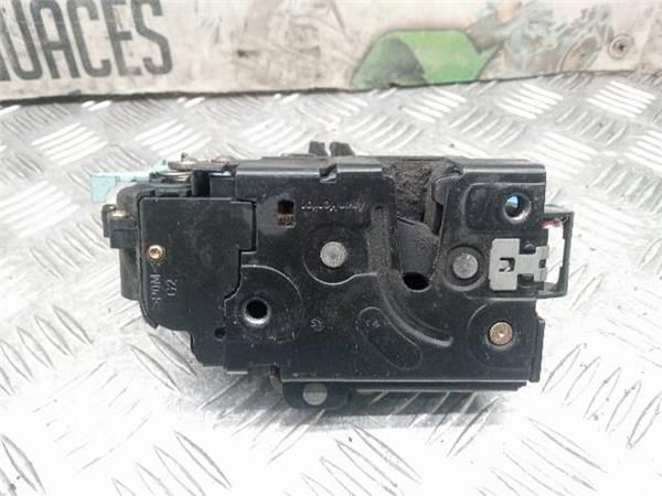 CERRADURA PUERTA DEL. IZDA. Skoda Octavia 1.9 TDI II (105CV) (2004 2010) (77 KW) - 33008 / BJB
