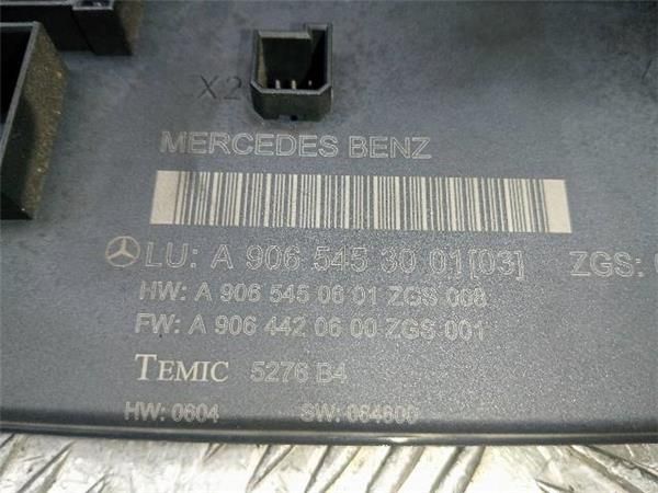 CAJA FUSIBLES/RELE Mercedes Sprinter 2.2 CDI 209 3T (88CV) (2006 2009) (65 KW) - 33027 / 646984