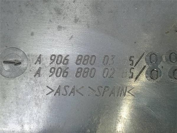 PARRILLA DELANTERA Mercedes Sprinter 2.2 CDI 209 3T (88CV) (2006 2009) (65 KW) - 33030 / 646984