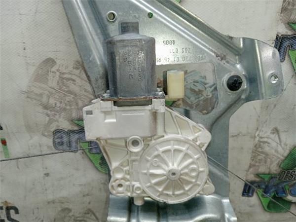 MOTOR ELEVALUNAS DEL. DCHO. Mercedes Sprinter 2.2 CDI 209 3T (88CV) (2006 2009) (65 KW) - 33042 / 646984