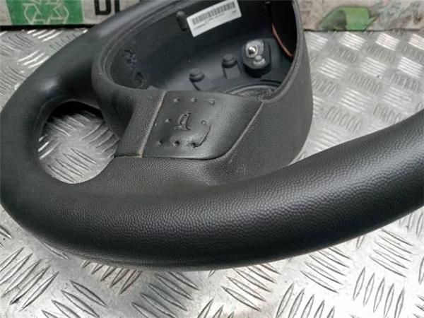 VOLANTE Opel Corsa 1.3 CDTI C (70CV) (2003 2009) (51 KW) - 33062 / Z13DT