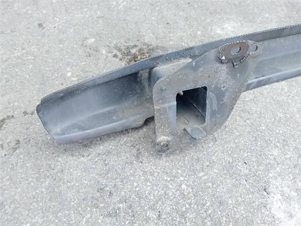 TRAVIESA PARAGOLPES TRA. Seat Leon 1.9 TDI (150CV) (2002 2006) (110 KW) - 33108 / ARL