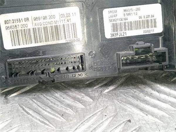MOTOR ELEVALUNAS DEL. IZDO. Renault Megane 1.5 DCI III (BZ) 90CV (2008-2015) (66 KW) - 33269 / K9KH8