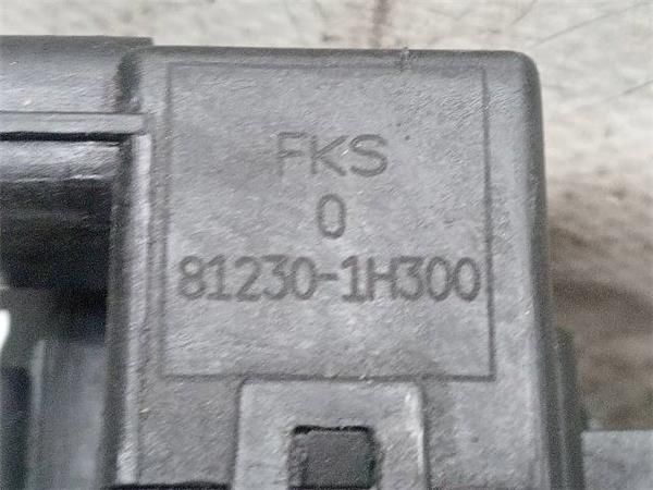CERRADURA PORTON Hyundai ix35 1.7 CRDI (LM, EL, ELH) 116CV (2010-2015) (85 KW) - 33291 / D4FD