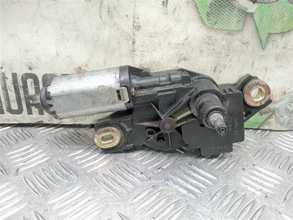 MOTOR LIMPIAPARABRISAS TRA. Volkswagen Caddy 2.0 SDI III (2K) 70CV (2004-2010) (51 KW) - 33376 / BDJ