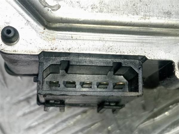 MOTOR LIMPIAPARABRISAS TRA. Volkswagen Caddy 2.0 SDI III (2K) 70CV (2004-2010) (51 KW) - 33376 / BDJ