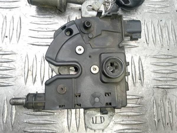 CERRADURA CAPO Ford Focus 1.8 TDI (100CV) (2002 2004) (74 KW) - 33410 / FFDA