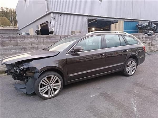 TRANSMISION DEL. IZDA. Skoda Superb 2.0 TDI II 140CV 16V (2009-2015) (103 KW) - 33449 / CFF