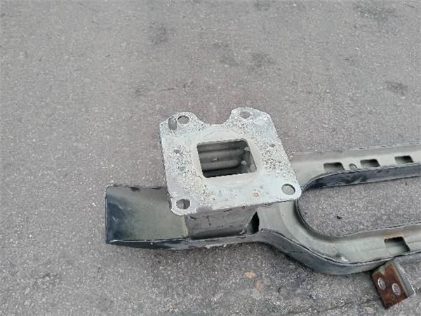 TRAVIESA PARAGOLPES DEL. Peugeot 407 2.0 HDI (136CV) (2004 2010) (100 KW) - 33526 / RHR 2