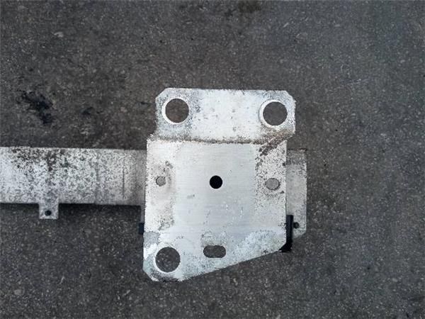 TRAVIESA PARAGOLPES DEL. Renault Megane 1.5 DCI III (BZ) 90CV (2008-2015) (66 KW) - 33528 / K9KH8