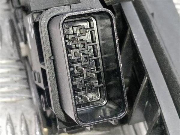 CERRADURA PUERTA DEL. IZDA. Ford C Max 1.6 TDCI (90CV) (2006 2010) (66 KW) - 33530 / HHDA