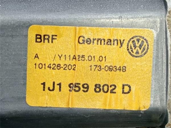 MOTOR ELEVALUNAS DEL. DCHO. Volkswagen Golf 1.9 TDI IV (90CV) (1997 2004) (66 KW) - 33597 / ALH