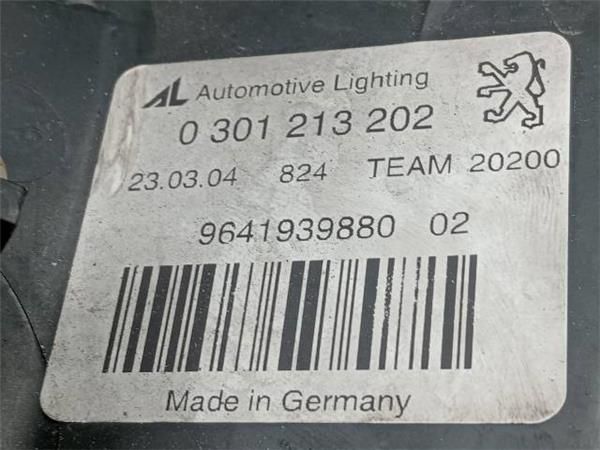FARO DEL. DCHO Peugeot 407 2.0 HDI (136CV) (2004 2010) (100 KW) - 33606 / RHR
