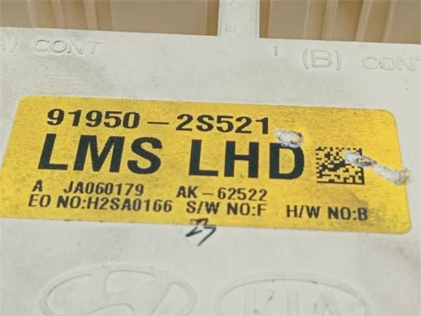 CAJA FUSIBLES/RELE Hyundai ix35 1.7 CRDI (LM, EL, ELH) 116CV (2010-2015) (85 KW) - 33705 / D4FD