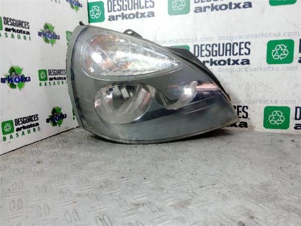 FARO DEL. DCHO Renault Clio 1.4 G II (98CV) (2000 2008) (72 KW) - 33800 / K4J C7