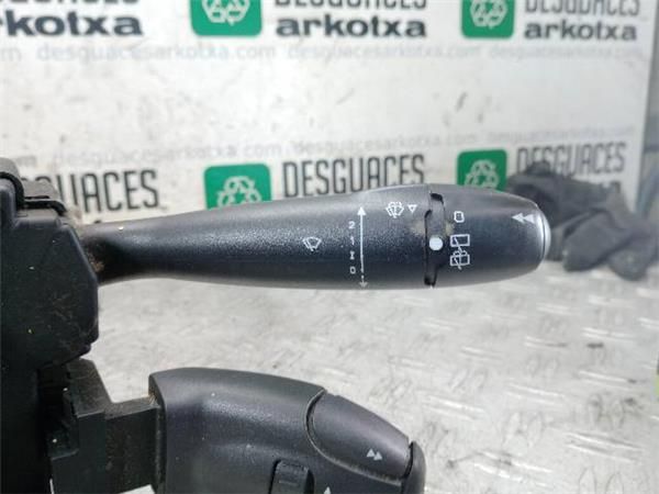 MANDO MULTIFUNCION Peugeot 307 1.6 HDI (109CV) (2004 2008) (80 KW) - 33813 / 9HY