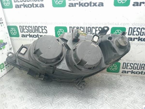 FARO DEL. DCHO Peugeot 307 2.0 HDI SW (3H) 90CV (2002-2008) (66 KW) - 33921 / RHY