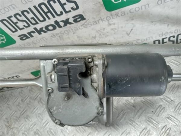 MOTOR LIMPIAPARABRISAS DEL. Ford Transit 2.0 TDDI 85CV (2000-2006) (62,5 KW) - 34022 / F3FA