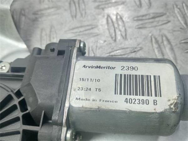 MOTOR ELEVALUNAS DEL. DCHO. Hyundai ix35 1.7 CRDI (LM, EL, ELH) 116CV (2010-2015) (85 KW) - 34087 / D4FD