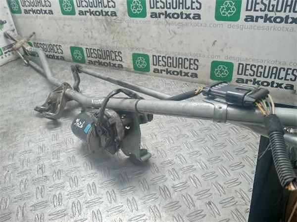 MOTOR LIMPIAPARABRISAS DEL. Opel Meriva 1.7 CDTI A 101CV (2003-2010) (74 KW) - 34090 / Z17DTH Z17DTR