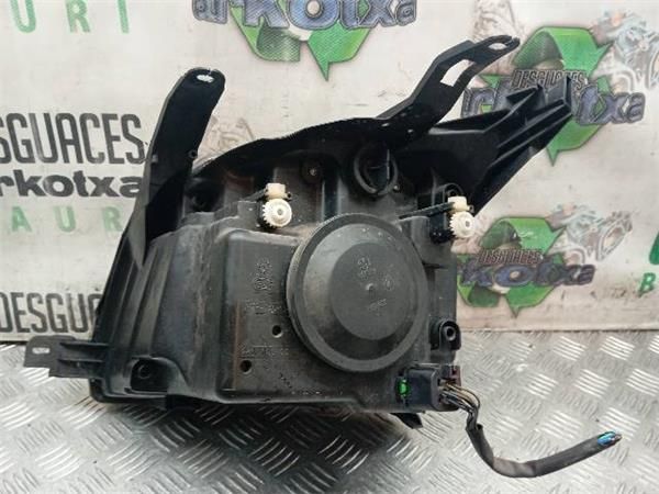 FARO DEL. DCHO Ford Fusion 1.4 TDCI (68CV) (2002 2012) (50 KW) - 34138 / F6JA