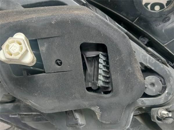 PILOTO TRA. DCHO. Opel Astra 1.9 CDTI H GTC 120CV) (3399562005 2010) (88 KW) - 34151 / Z19DTH