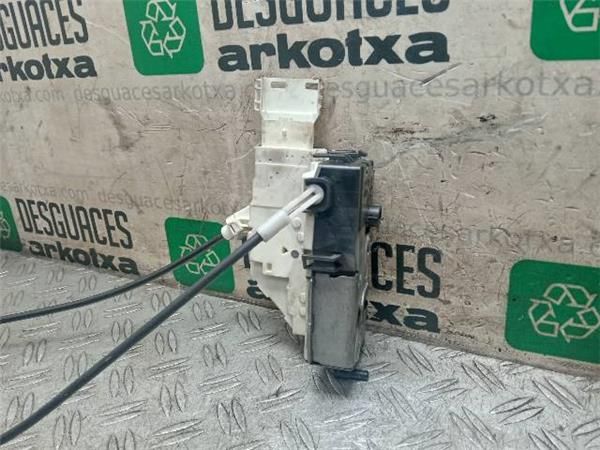 CERRADURA PUERTA DEL. DCHA. Peugeot 407 1.6 HDI (109CV) (2004 2010) (80 KW) - 34181 / 9HZ