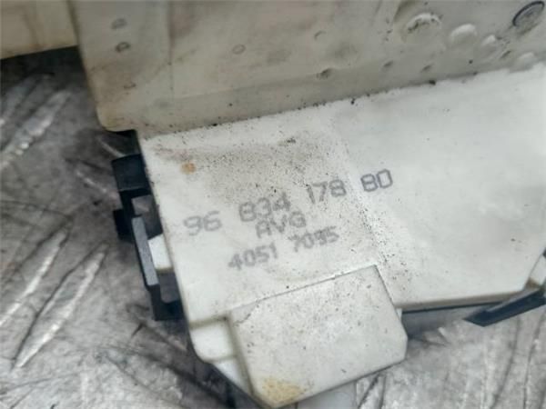 CERRADURA PUERTA DEL. IZDA. Peugeot 407 1.6 HDI (109CV) (2004 2010) (80 KW) - 34182 / 9HZ