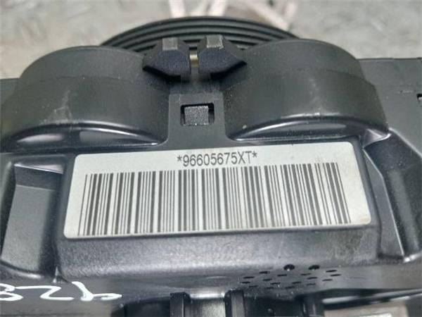 MANDO MULTIFUNCION Peugeot 206 1.4 G (75CV) (2002 2007) (55 KW) - 34206 / 96605675XT