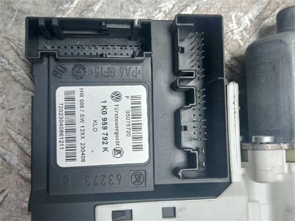 MOTOR ELEVALUNAS DEL. DCHO. Volkswagen Golf 2.0 TDI V (1K1) 170CV (2005-2008) (125 KW) - 34217 / BMN