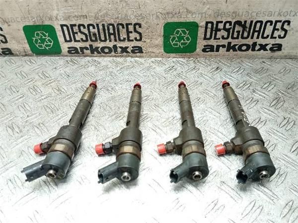 INYECTOR Opel Astra 1.9 CDTI H GTC (120CV) (2005 2010) (88 KW) - 34392 / Z19DT