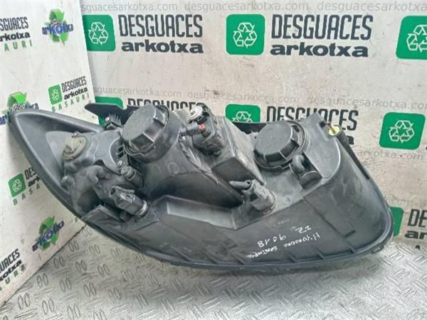 FARO DEL. IZDO. Hyundai Santa Fe 2.2 CRDI 4X4 (150CV) (2006 2009) (110 KW) - 34411 / 4EB
