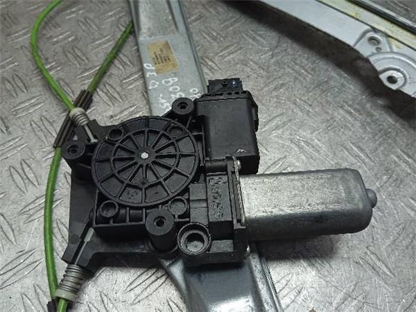 MOTOR ELEVALUNAS DEL. DCHO. Opel Corsa 1.3 CDTI D (90CV) (2006 2011) (66 KW) - 34472 / Z13DTH