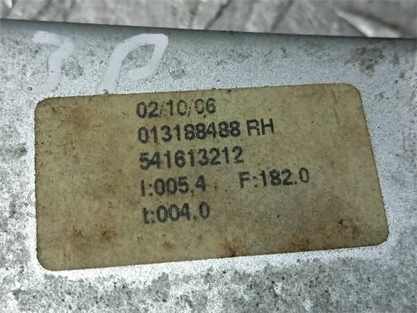 MOTOR ELEVALUNAS DEL. DCHO. Opel Corsa 1.3 CDTI D (90CV) (2006 2011) (66 KW) - 34472 / Z13DTH