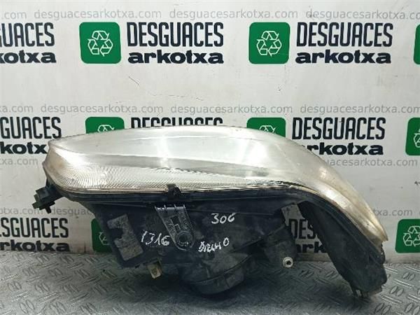 FARO DEL. DCHO Peugeot 306 1.6 G (7B) SEDAN 98CV (2000-2002) (72 KW) - 34521 / NFT