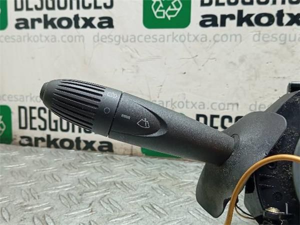 MANDO MULTIFUNCION Fiat Doblo 1.9 JTD (223) 105CV (2003-2010) (77 KW) - 34673 / 223B1000