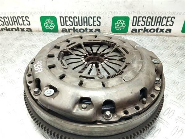 KIT EMBRAGUE COMPLETO Mercedes C 220 2.2 CDI W203 (143CV) (2000 2007) (105 KW) - 34698 / 646963