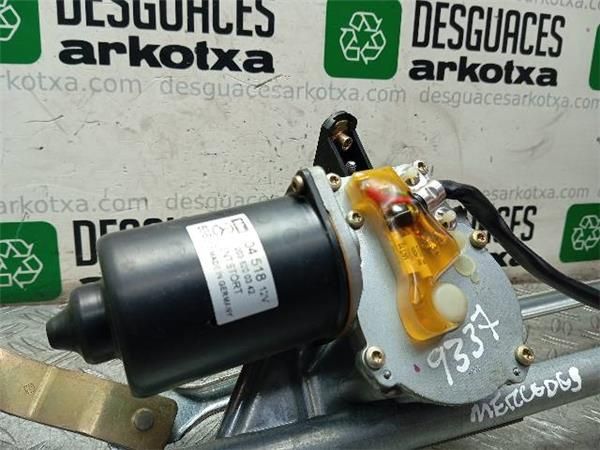 MOTOR LIMPIAPARABRISAS DEL. Mercedes C 220 2.2 CDI W203 (143CV) (2000 2007) (105 KW) - 34699 / 646963