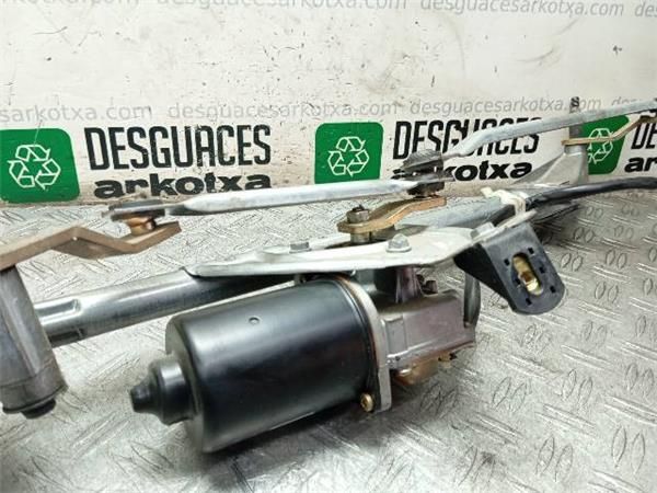 MOTOR LIMPIAPARABRISAS DEL. Mercedes C 220 2.2 CDI W203 (143CV) (2000 2007) (105 KW) - 34699 / 646963