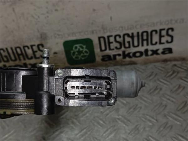 MOTOR ELEVALUNAS DEL. IZDO. Peugeot Boxer 2.0 HDI COMBI (U9) 110CV (2015-2019) (80 KW) - 34849 / AH03