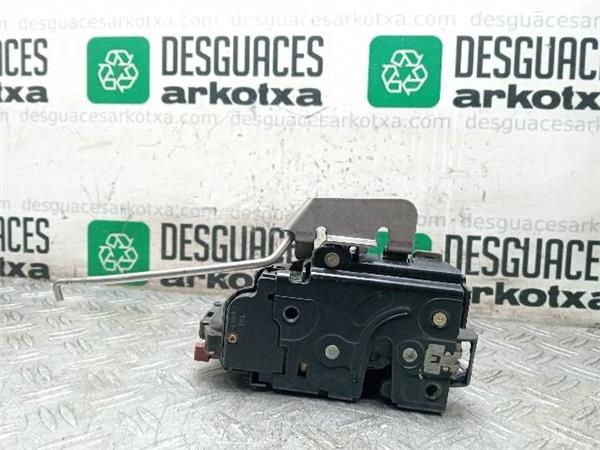 CERRADURA PUERTA DEL. DCHA. Audi A3 2.0 TDI ( 8P) (140CV) (2005 2008) (103 KW) - 34879 / BKD